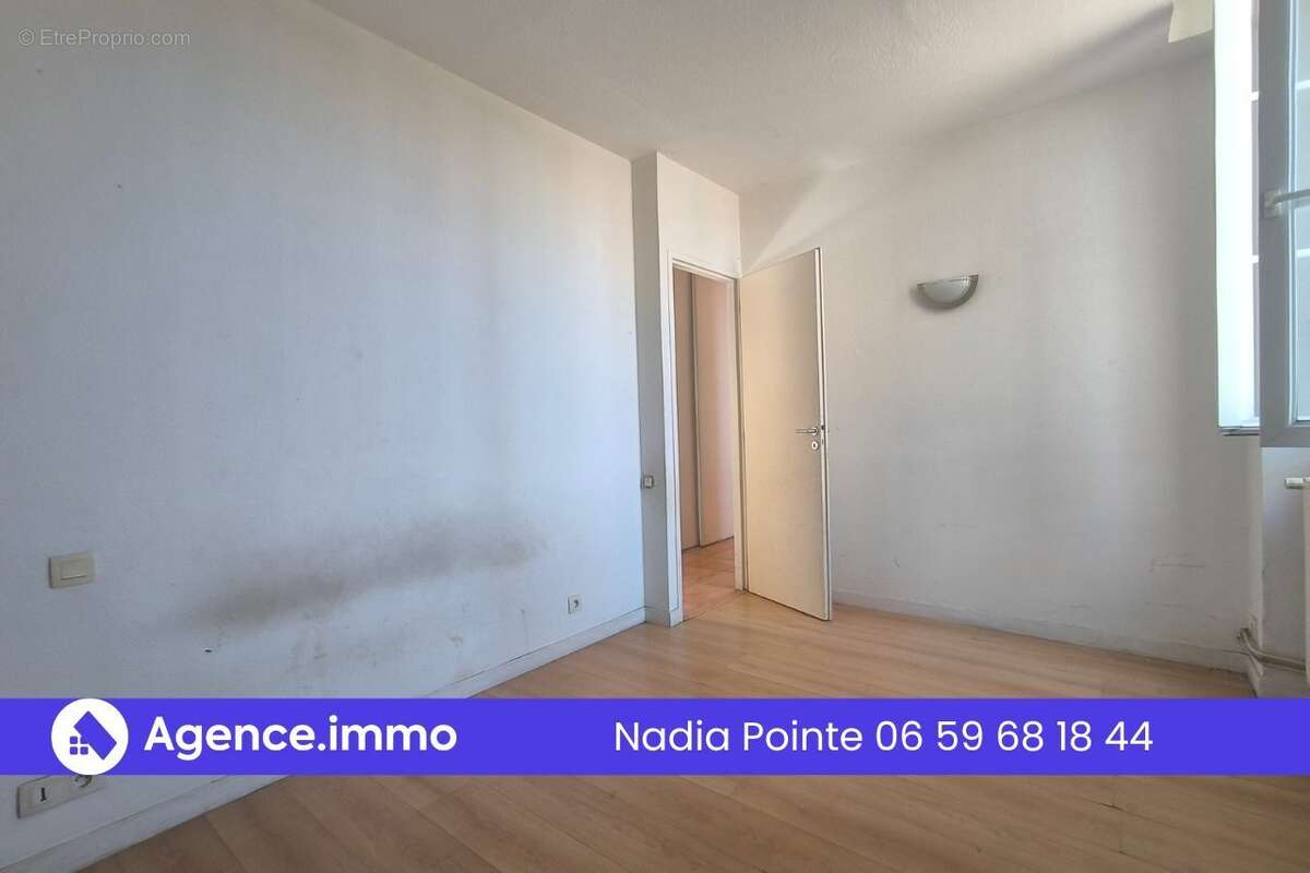 Appartement 64 m² à Tarbes  - photo 7