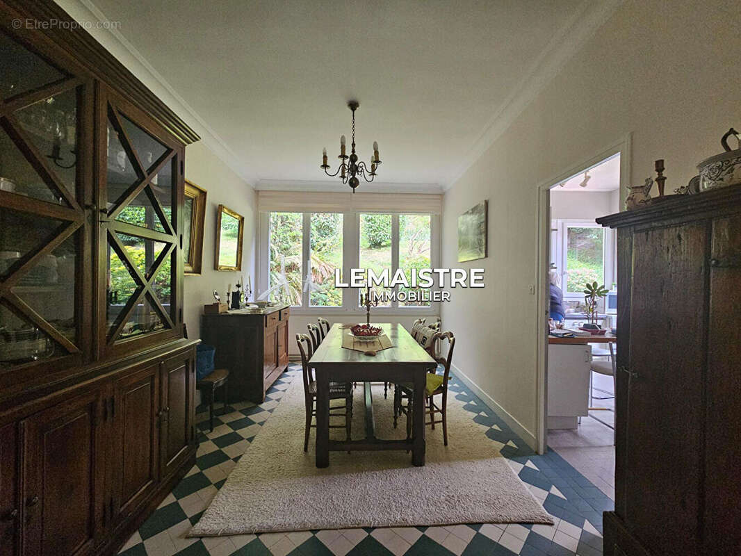 Maison à MONTIVILLIERS