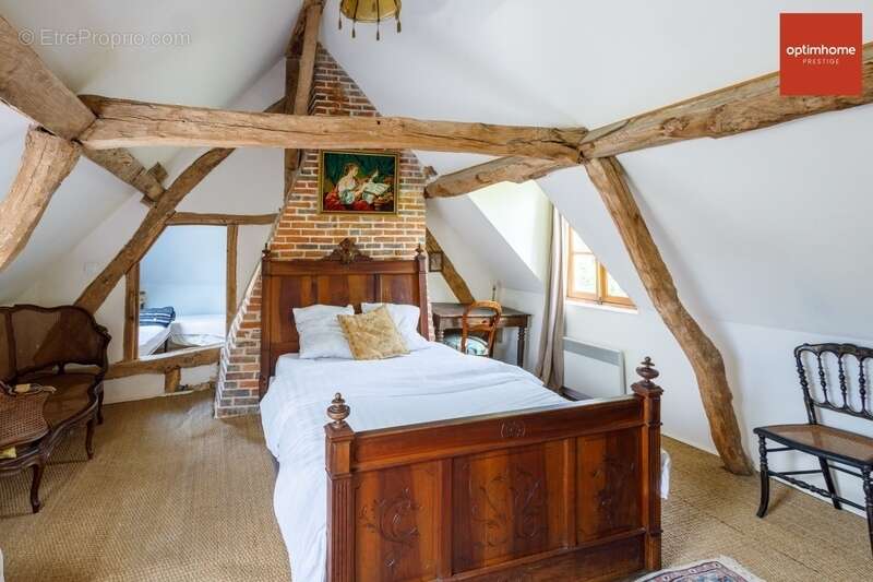 Maison à AJOU