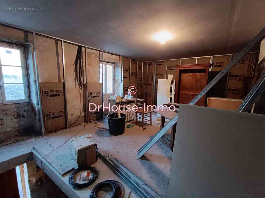 Maison à PERPEZAC-LE-BLANC