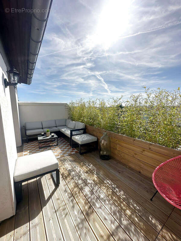 Appartement à SAINT-MAUR-DES-FOSSES
