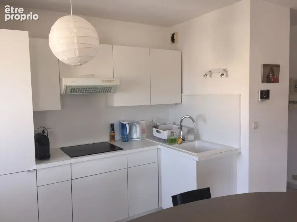 À vendre en exclusivité   Huningue   F2 très lumineux au dernier étage avec garage, proche des frontières suis - photo 7