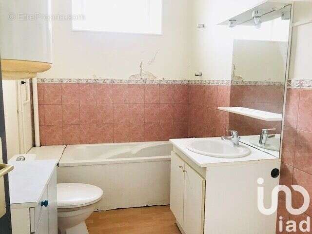 Photo 5 - Appartement à MONTLUCON