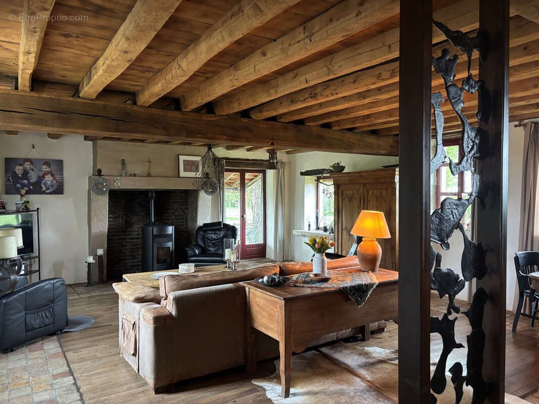 Maison à TRESNAY