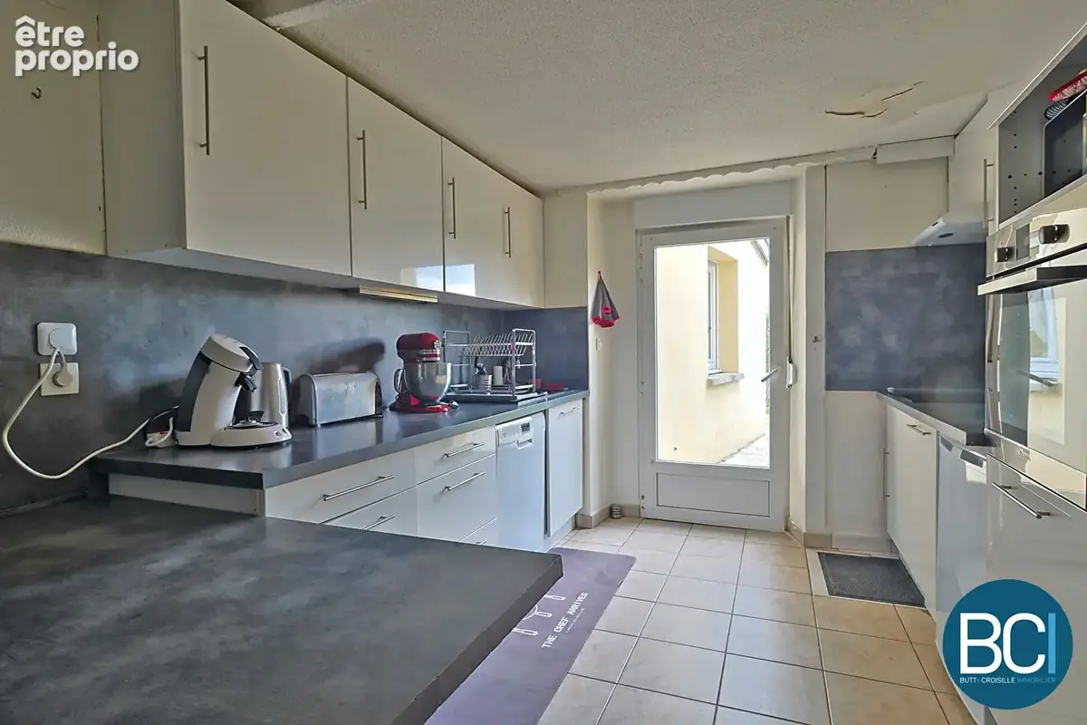 LAY-SAINT-CHRISTOPHE - Maison 4 pièces - 110 m2 - photo 8
