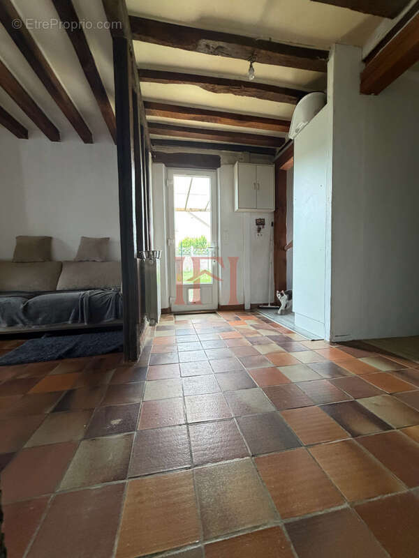Maison à SAINT-DENIS-LES-PONTS
