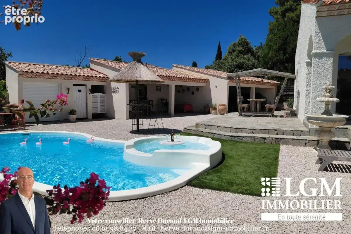 Villa d'exception sans vis-à-vis sur 1800 m2 de terrain arboré - photo 2