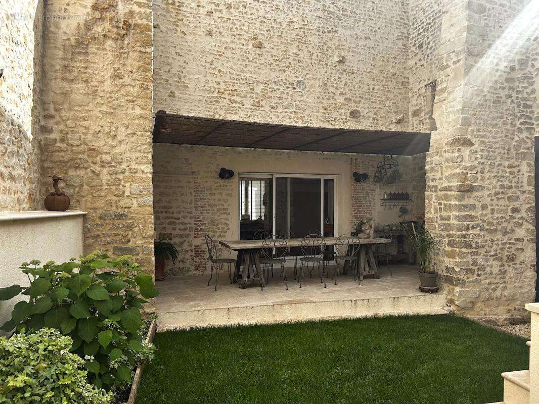 Maison de 7 pièces de 197 m² à Sainte-Hermine - photo 16