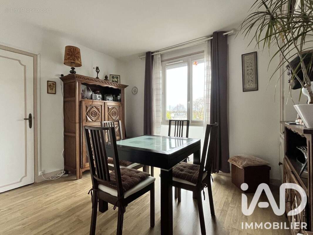 Photo 4 - Appartement à SAINT-DENIS