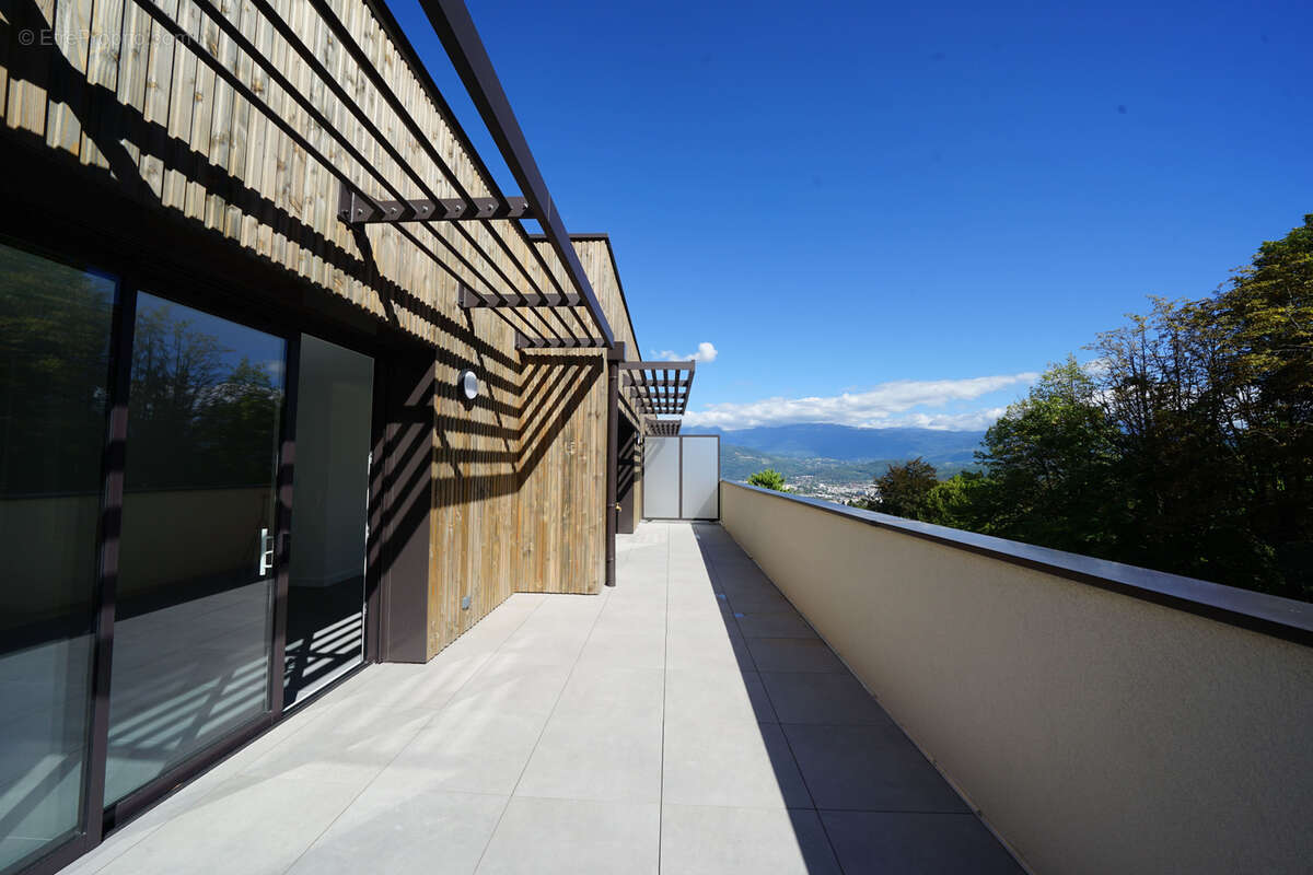 Appartement à SEYSSINS