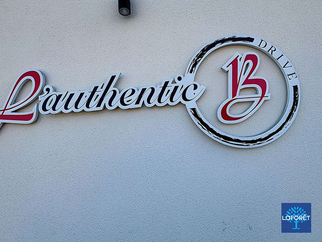 Commerce à SAIZERAIS