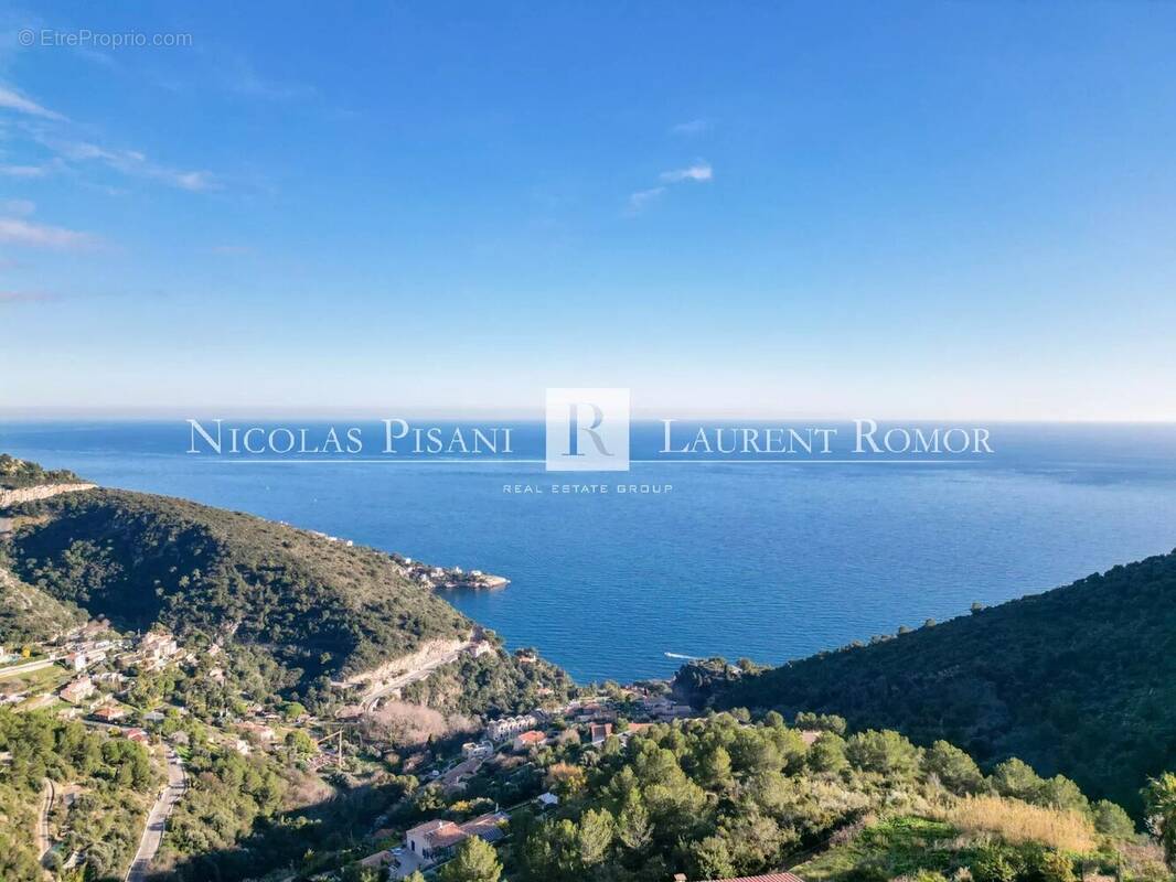 Terrain à EZE