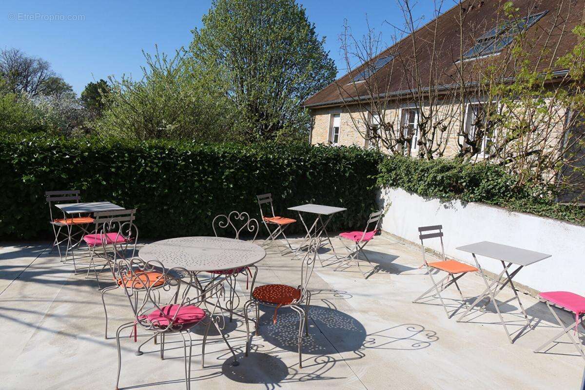 Maison à ECOLE-VALENTIN