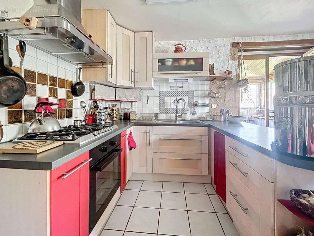 Vente Maison Savignac-de-miremont(24260) 295 500ï¿œ - photo 2