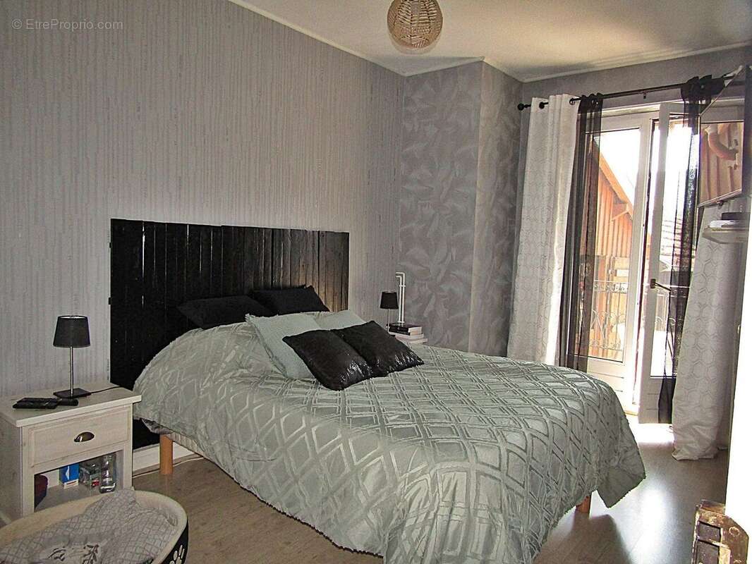 Maison à CELLES-SUR-PLAINE