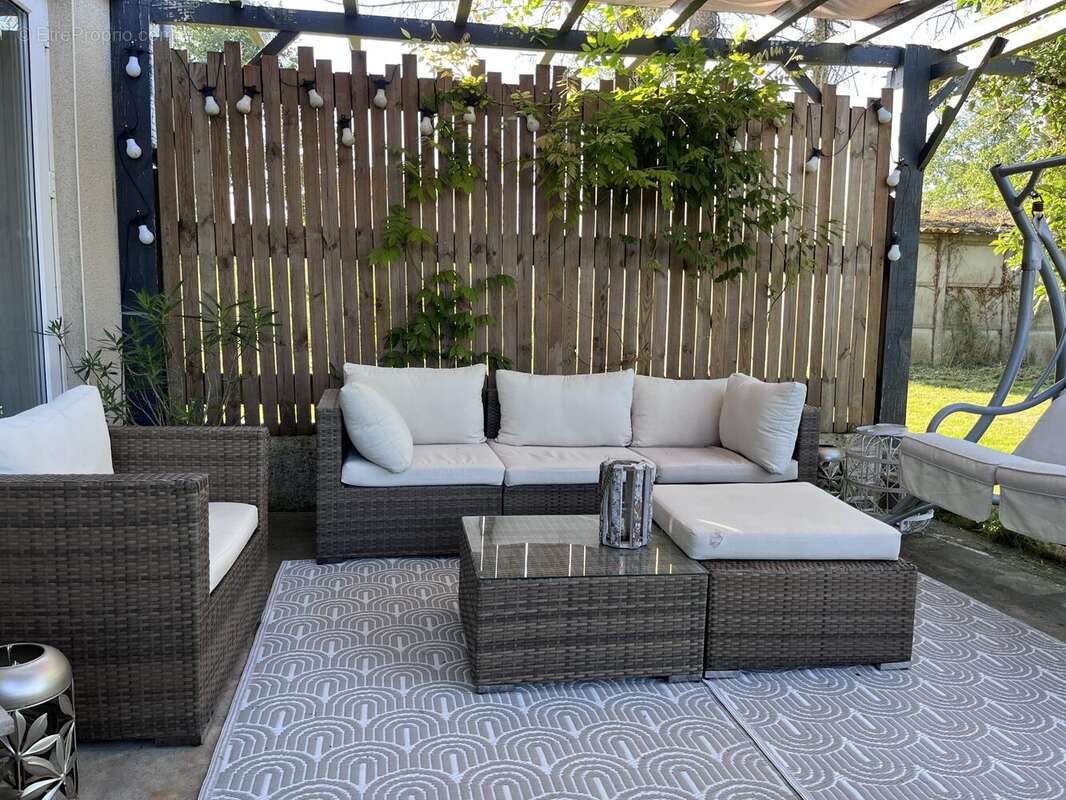 Maison 170 m² à Leignes-Sur-Fontaine  - photo 3