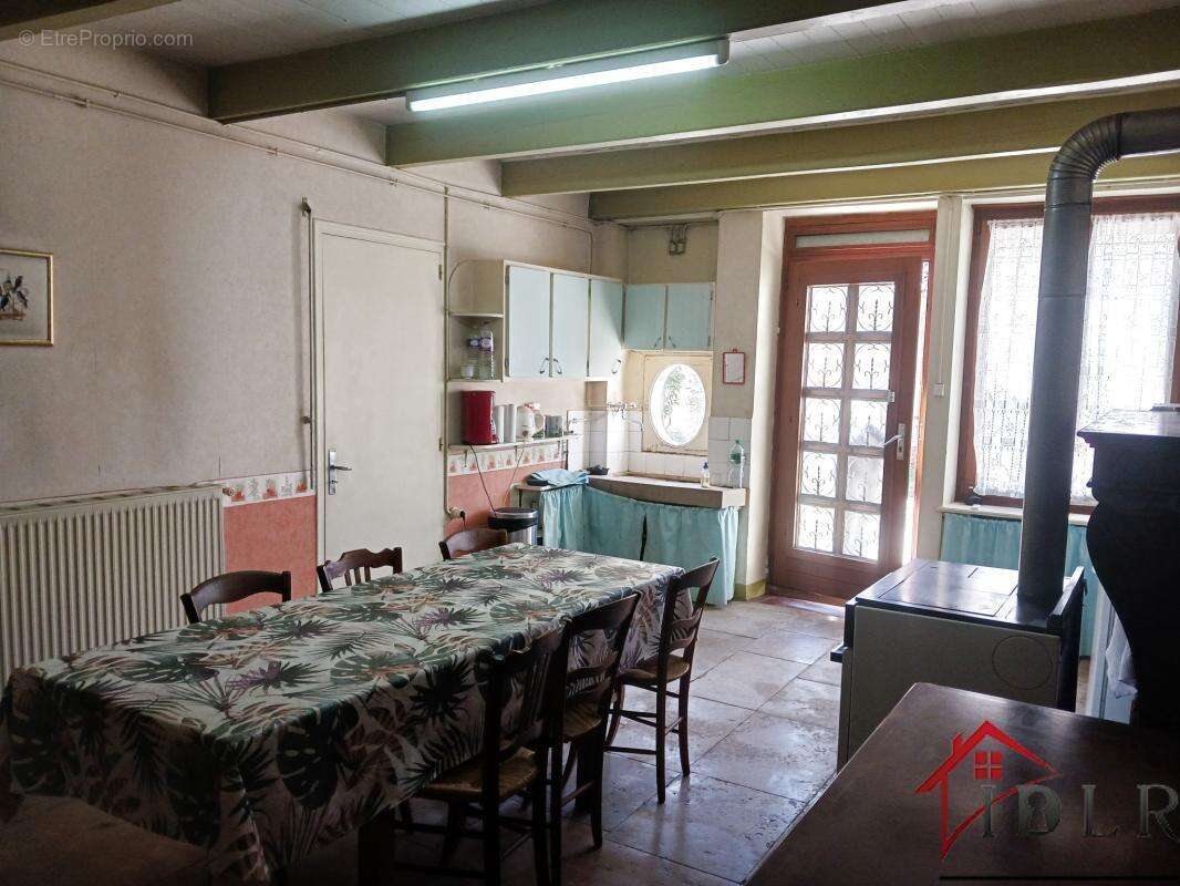 Maison à CHAMPSEVRAINE