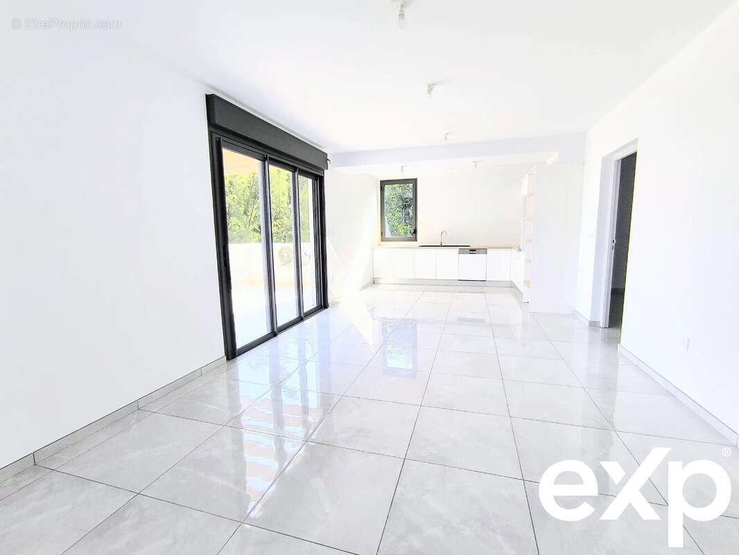 Appartement à SAINT-PIERRE