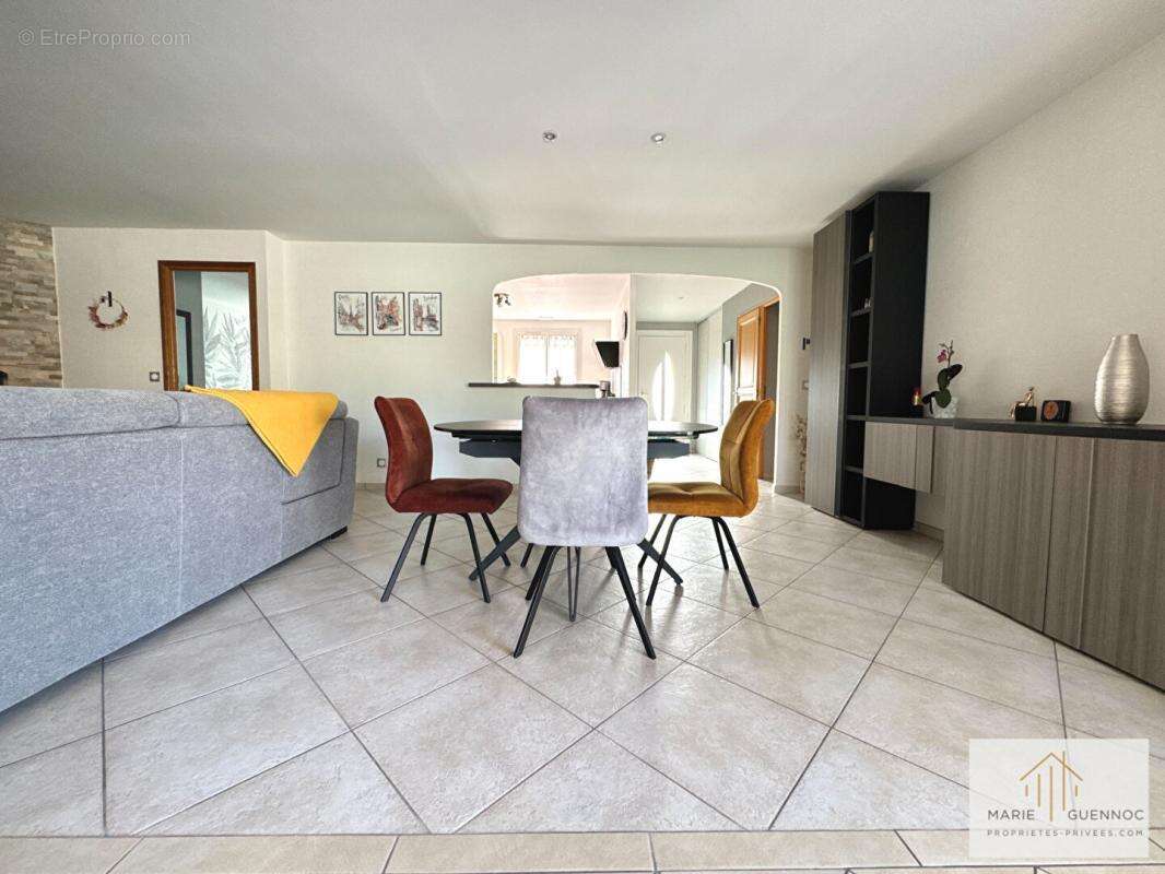 Maison à BASSE-GOULAINE