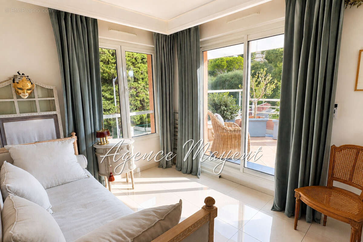 Appartement 83 m² à Cannes  - photo 9