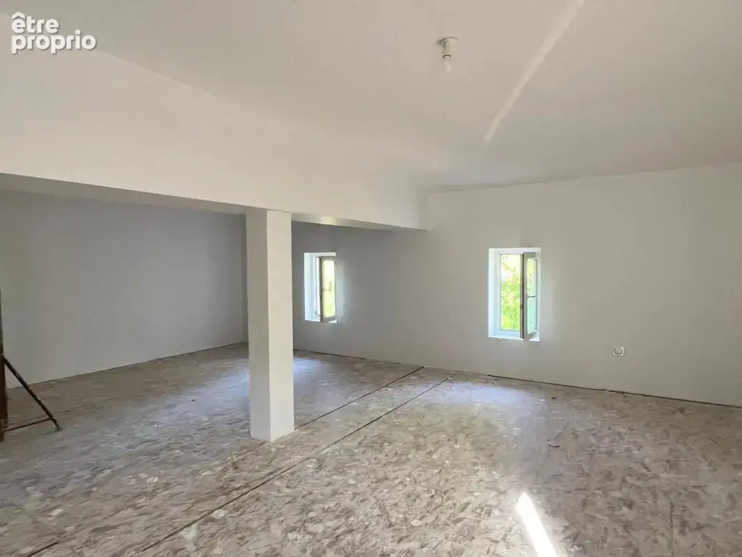 Maison de 6 pièces de 145 m² à Lugaignac - photo 7