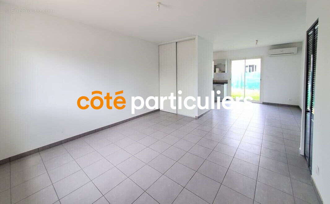 Maison à CASTELGINEST