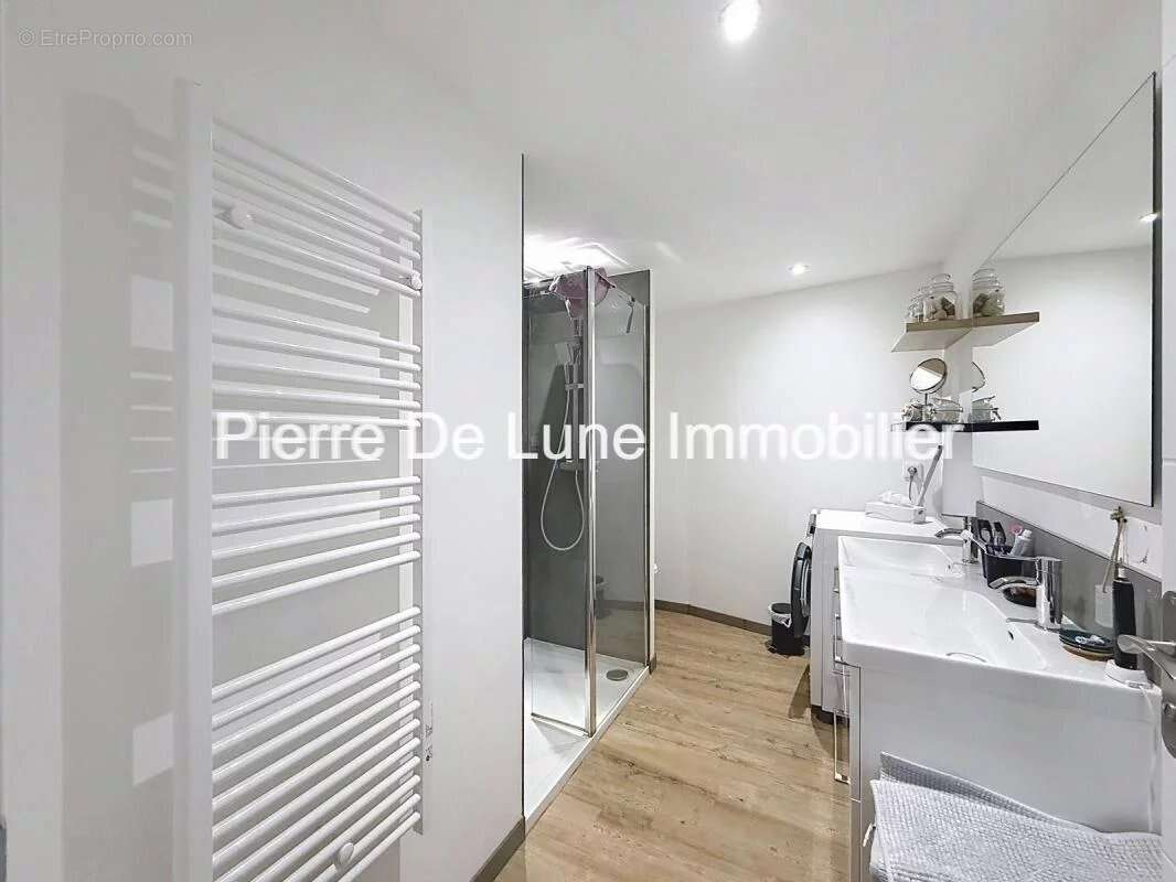 Appartement à MOIRE