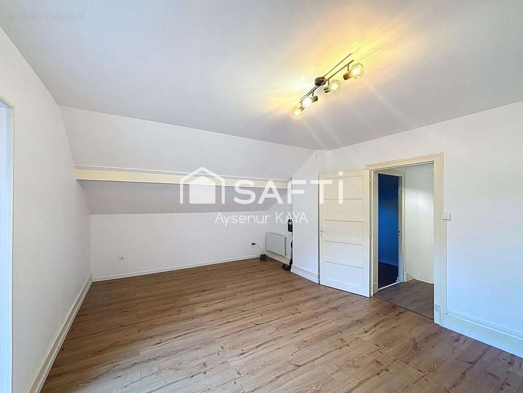Photo 8 - Maison à COYRIERE