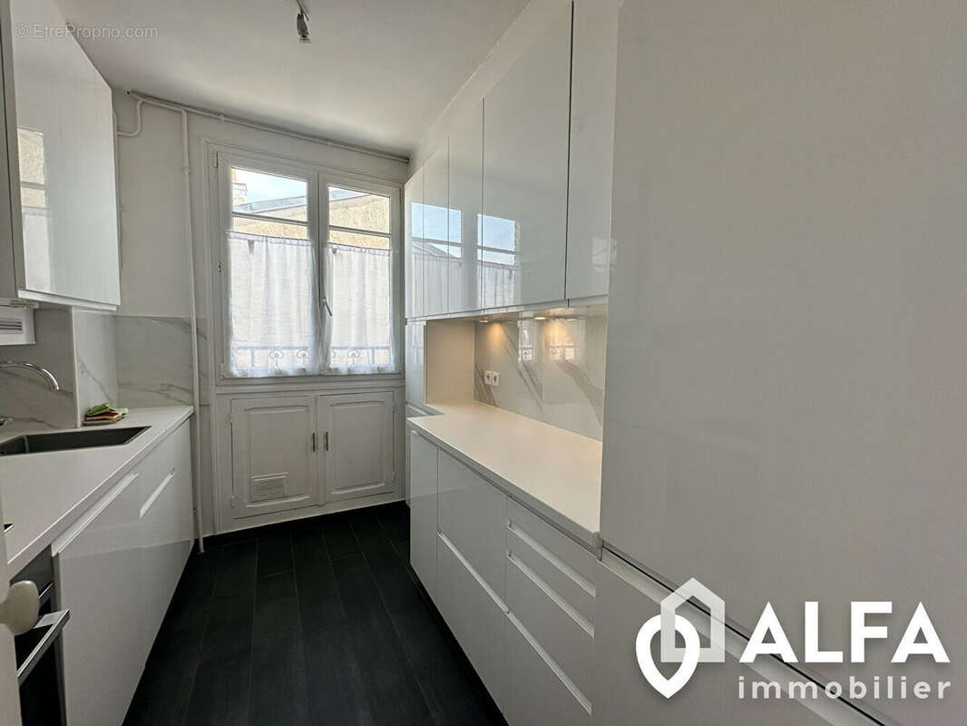 Enghien-les-Bains  /  Emplacement de premier choix /  3 pièces traversant 60 m² - photo 6