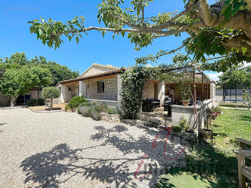 Maison à EYGALIERES