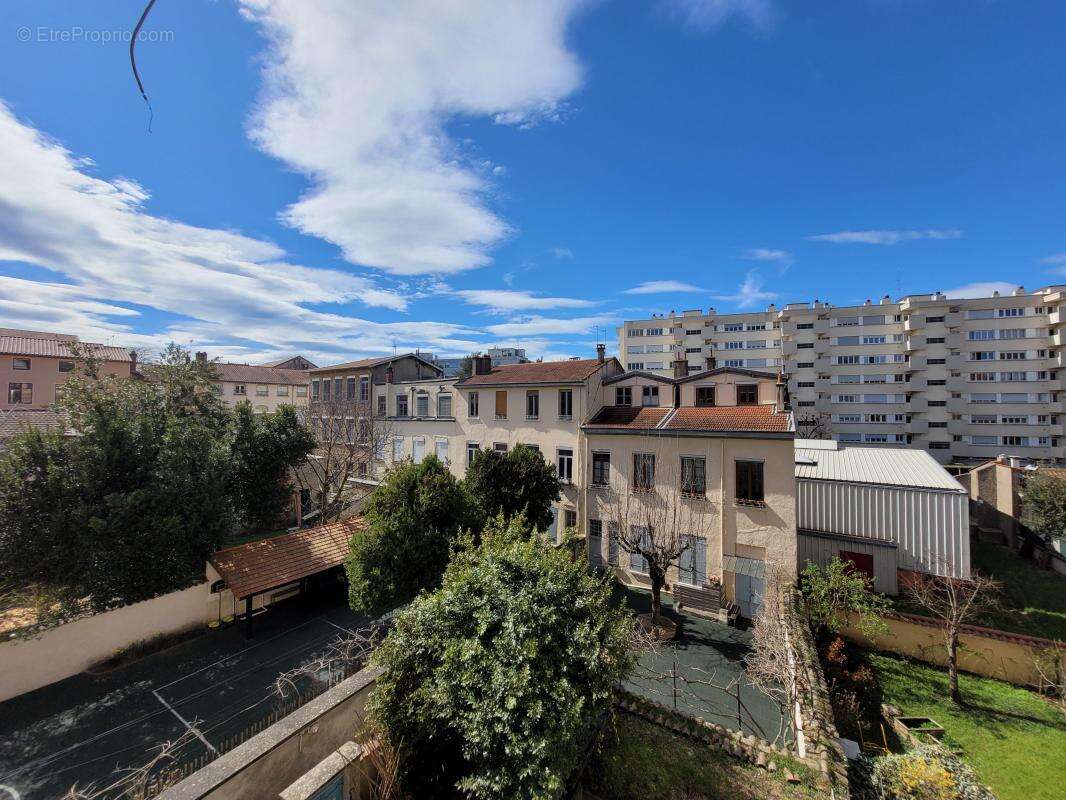 Appartement à LYON-4E