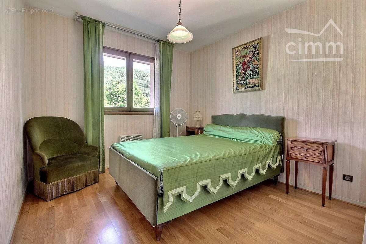 Maison à LE CHAMP-PRES-FROGES