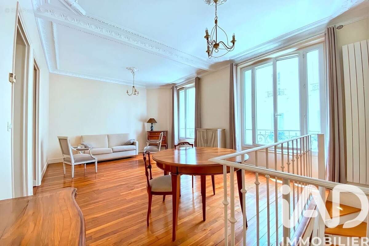 Photo 2 - Appartement à NOGENT-SUR-MARNE
