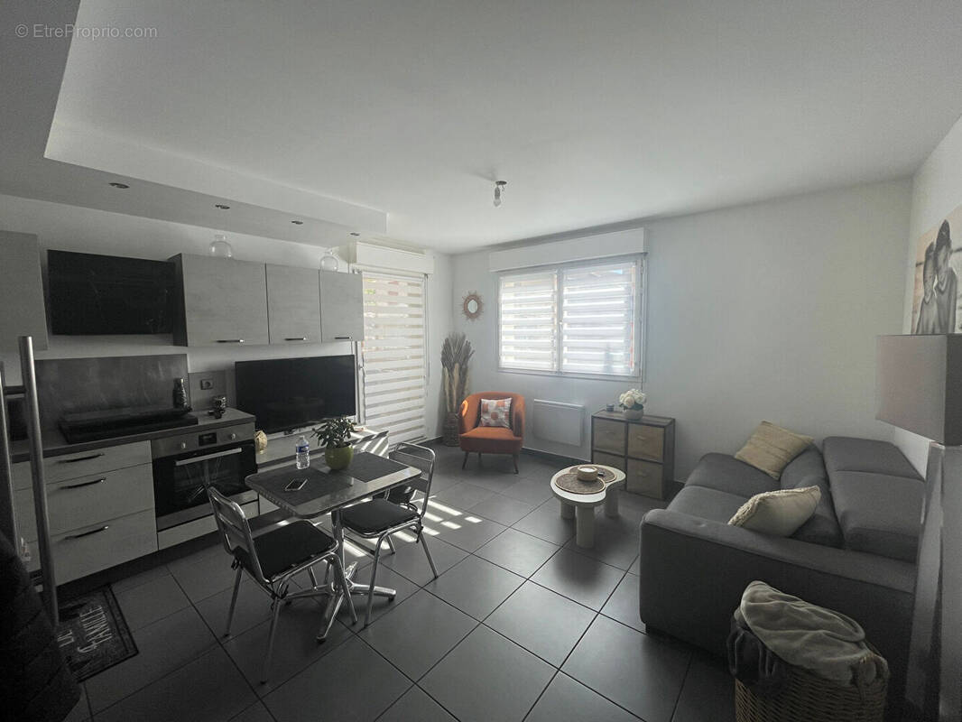 Appartement à JANNEYRIAS