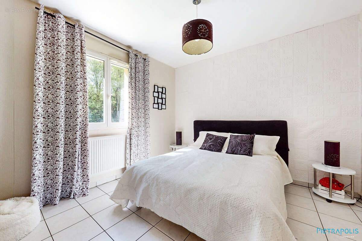 Maison 123 m² à Saint-Remy  - photo 7