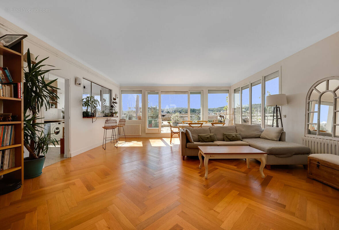 Appartement à CHAVILLE