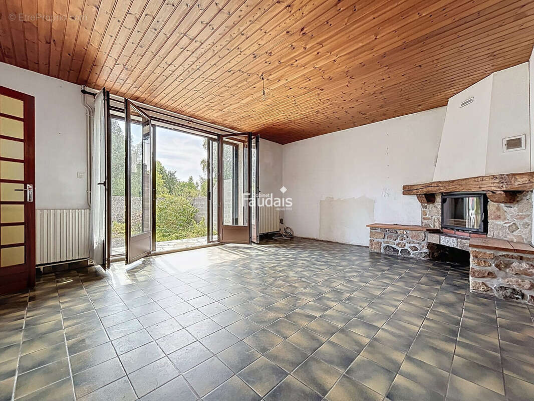 Maison 116 m² à Gouville-Sur-Mer  - photo 2