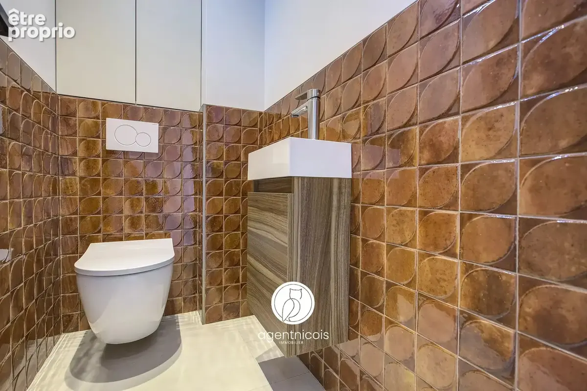 Nice // carré d'or – rue meyerbeer : 2 pièces / rénové / climatisation / belles prestations - photo 2