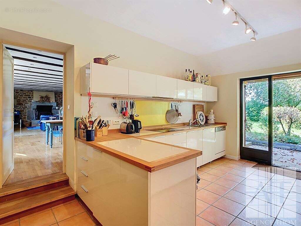 Maison à SAINT-PIERRE-DE-PLESGUEN