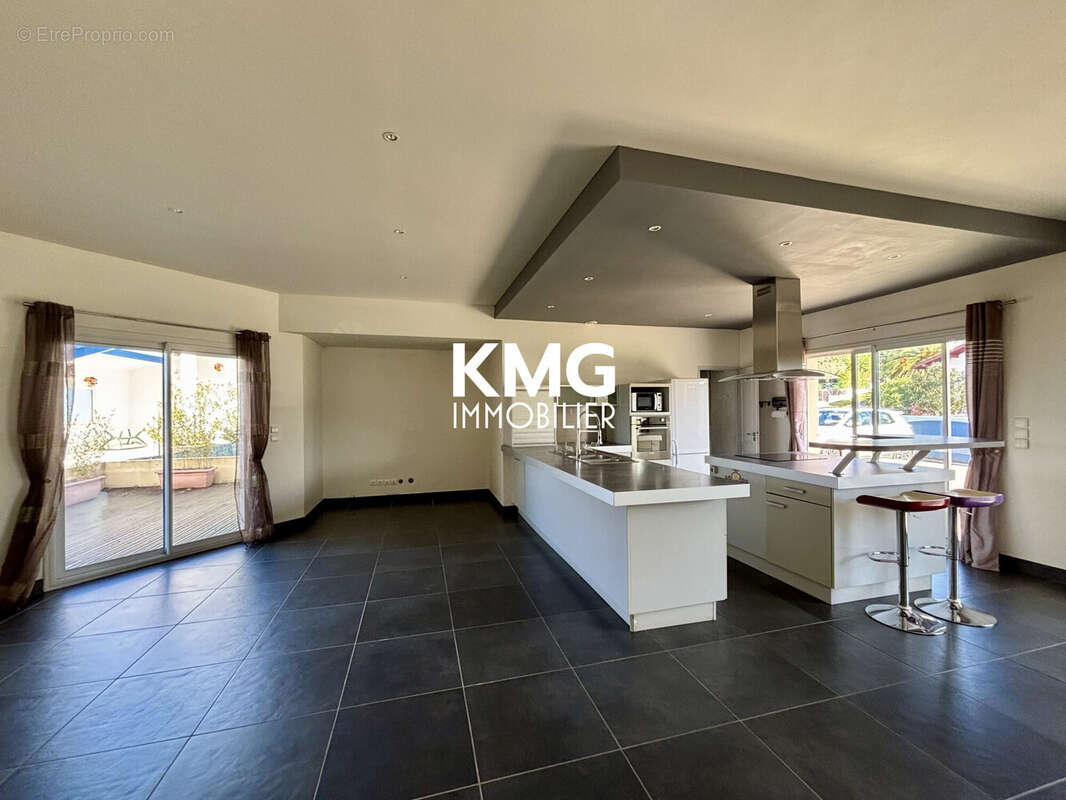 Maison à SAINT-PIERRE-D&#039;IRUBE