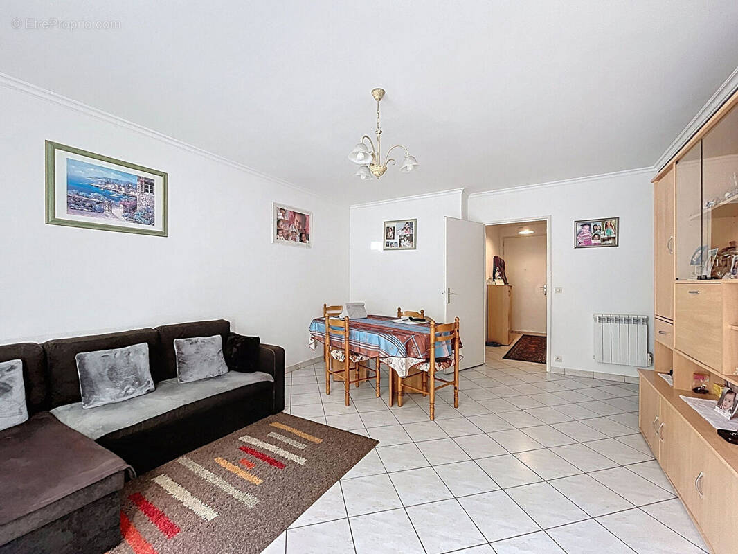 Maison à LIMEIL-BREVANNES