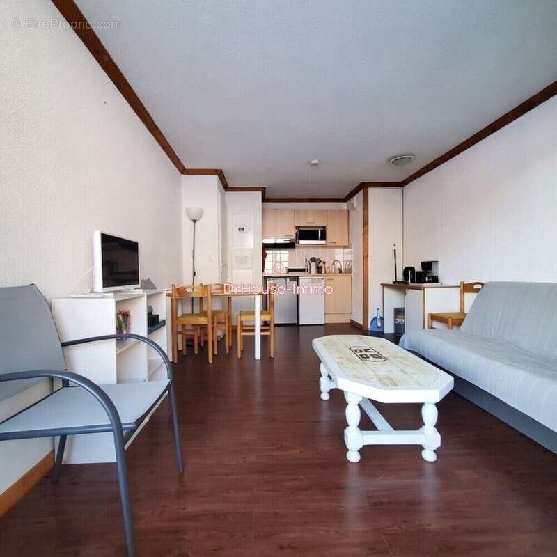 Appartement à BESSE-ET-SAINT-ANASTAISE