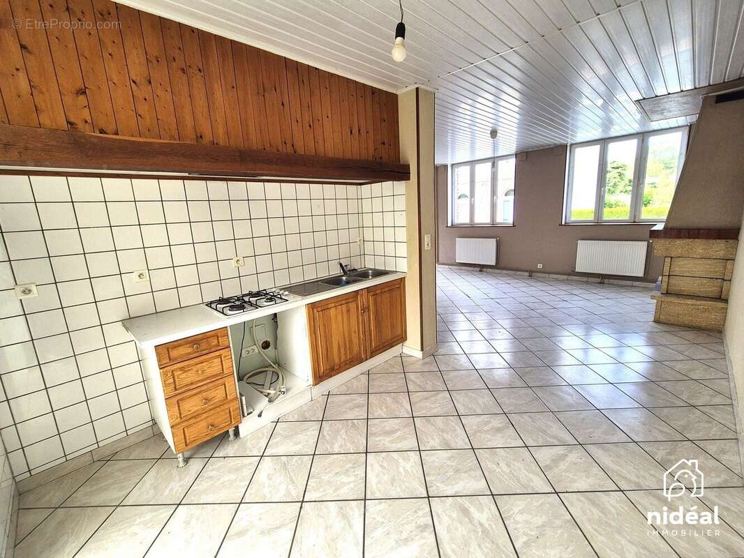 Maison à HARGNIES