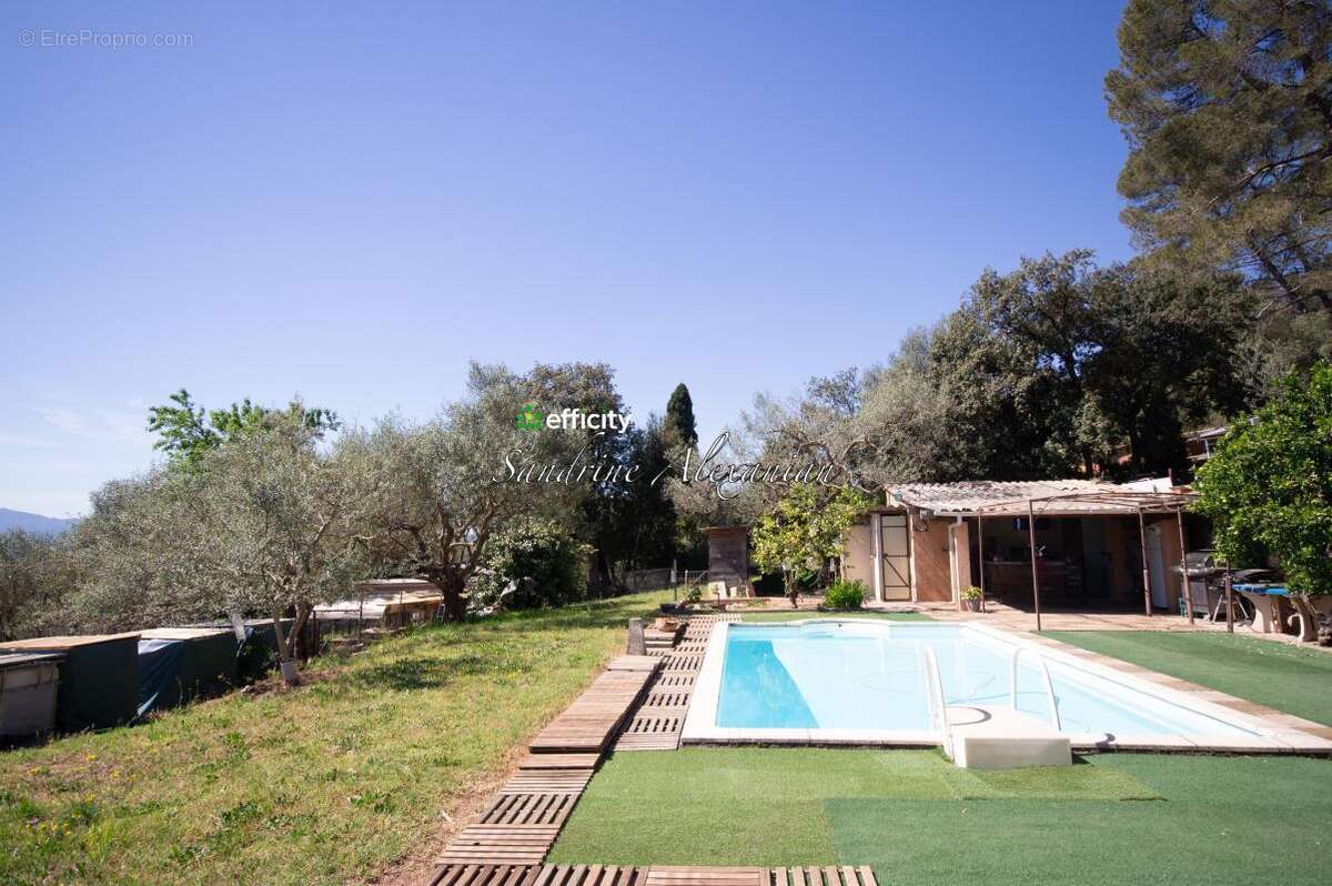 Maison à VIDAUBAN