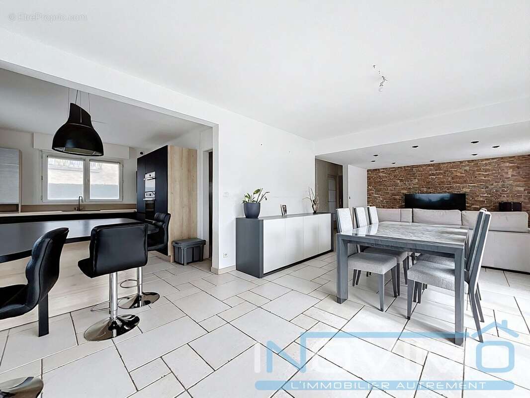 Maison 190 m² à Hoymille  - photo 2
