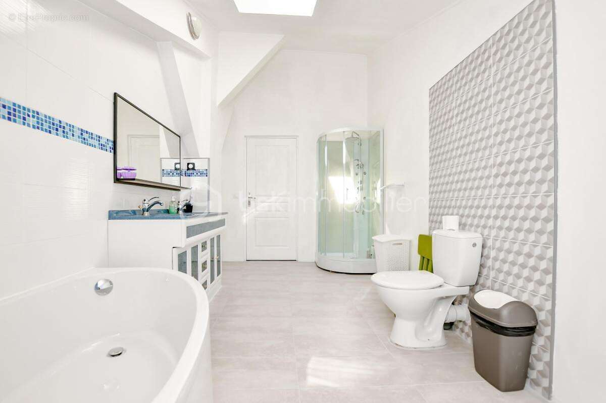 Maison - 5 pièces - 163 m² - photo 11
