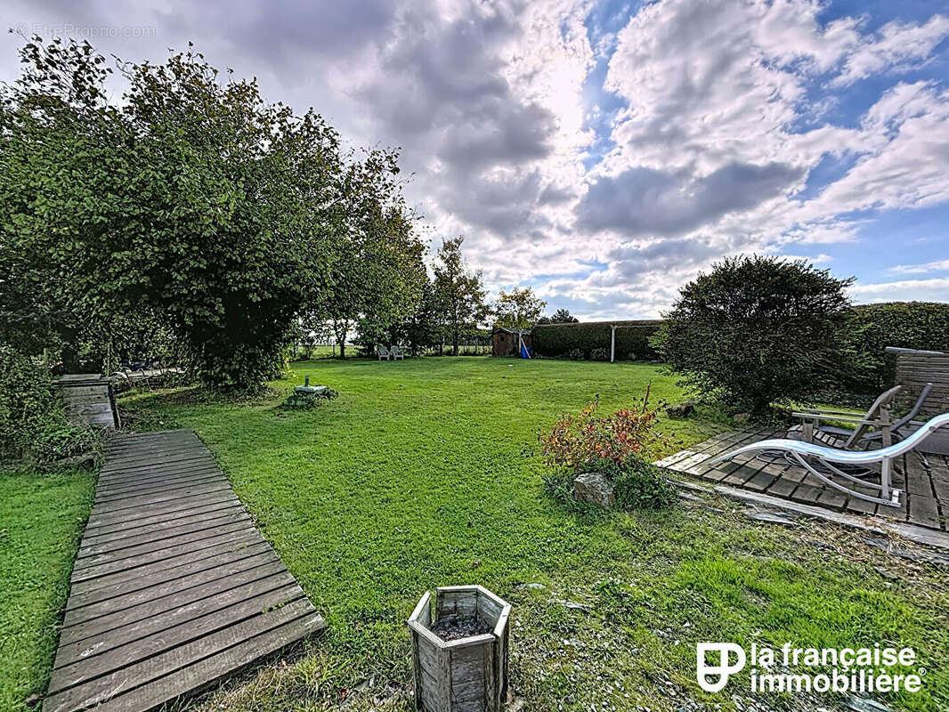 Maison à PIRE-SUR-SEICHE