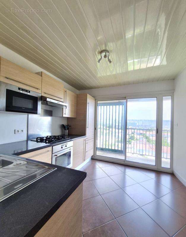 Appartement à LE BOUSCAT