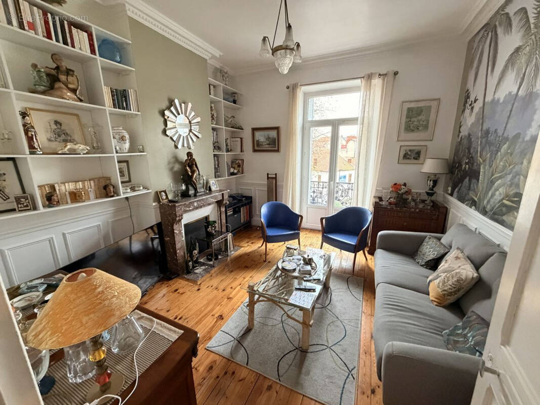 Appartement à VICHY