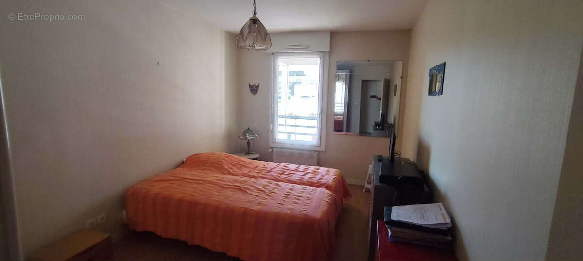 Appartement T4 de 91 m2 avec 3 chambres, Terrasse, Balcon et grand garage de 23.25 m2 - photo 7